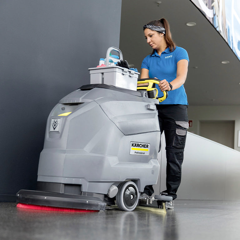 Fregadora y Aspiradora Modelo BD 50/50 C, Karcher