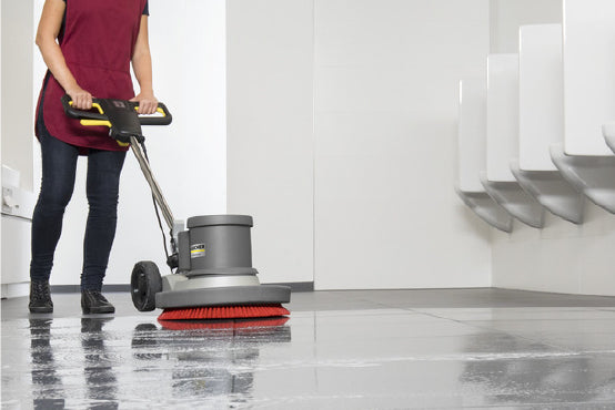 Fregadora de Pisos Modelo BDS 43/150 C, Karcher