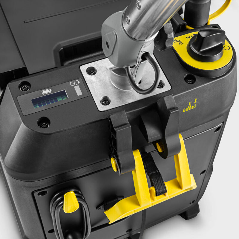 Fregadora y Aspiradora Modelo BD 35/15C, Karcher