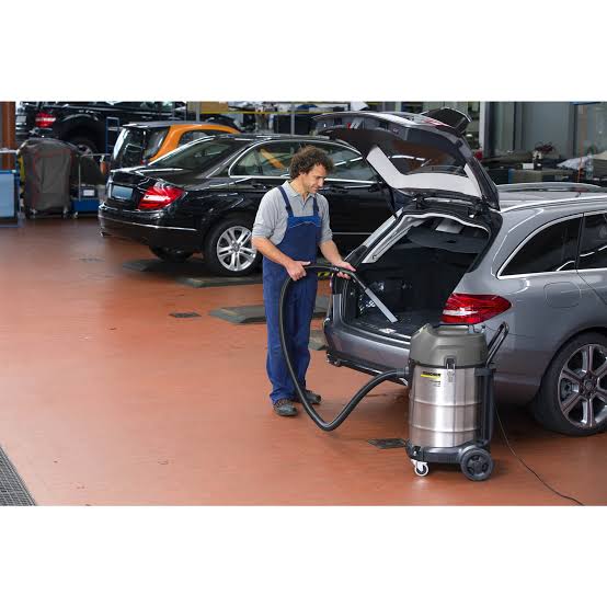 Aspiradora en Seco y Húmedo Modelo NT 70/2, Karcher